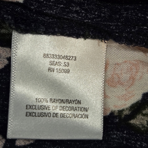 Bongo Junior Floral Cold Shoulder Top - Navy Size M - Picture 7 of 8